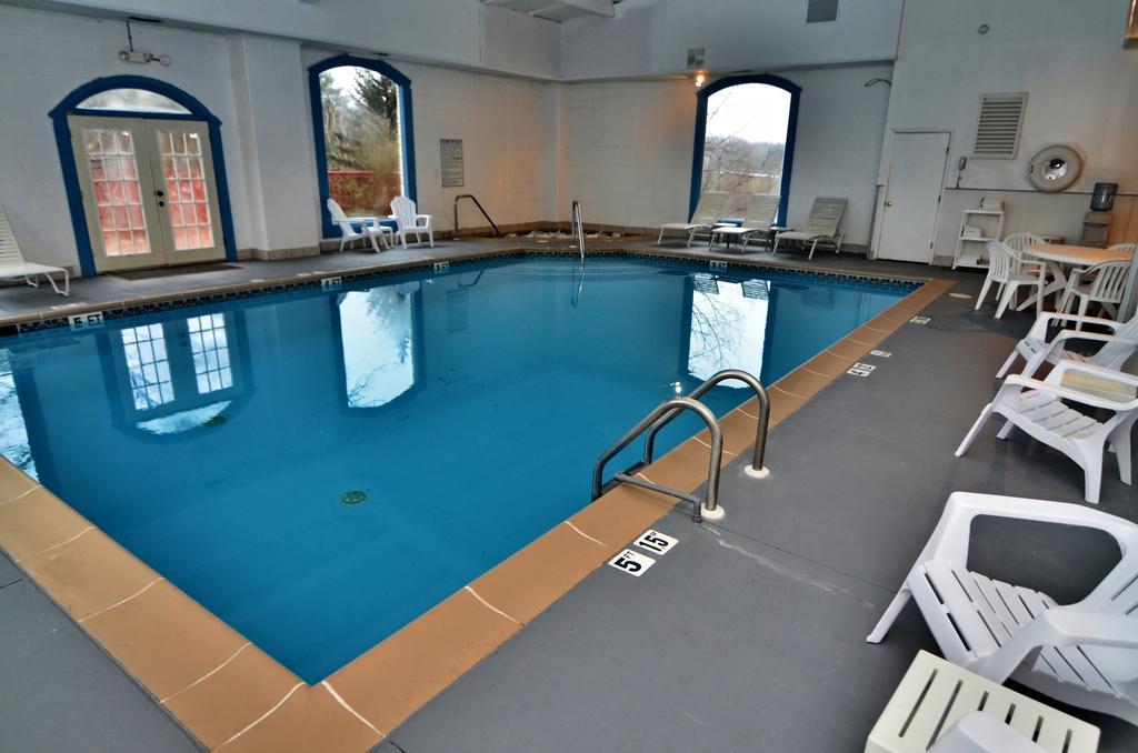 Comfort Inn - Pocono Mountains Уайтхейвен Экстерьер фото
